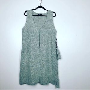 NWT Sisters Gray Long Sweater Spring Vest Sz Large